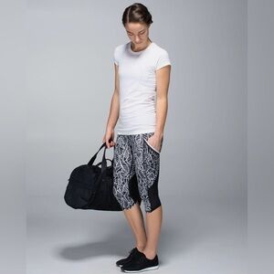 Lululemon Run A Marathon Crop II